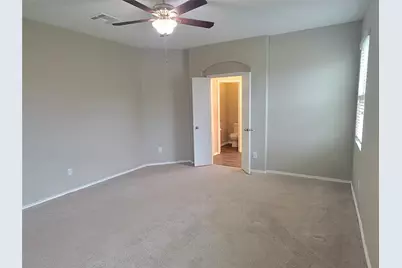 5426 Floral Valley Lane, Katy, TX 77449 - Photo 11