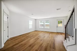 9911 Porto Rico Rd, Houston, TX 77041 - Photo 3