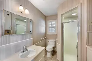 6215 Waltway Dr, Houston, TX 77008 - Photo 21