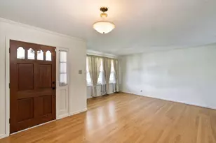 6215 Waltway Dr, Houston, TX 77008 - Photo 5