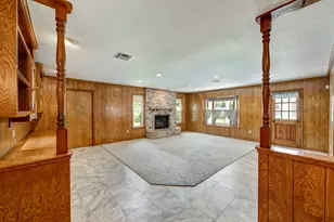 6215 Waltway Dr, Houston, TX 77008 - Photo 11