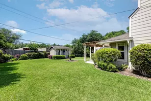 6215 Waltway Dr, Houston, TX 77008 - Photo 25