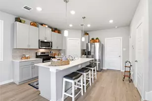 8412 Arden valley Ln, Houston, TX 77063 - Photo 9