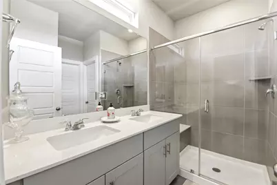 8412 Arden Valley Lane, Houston, TX 77063 - Photo 19
