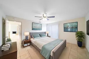 7847 Green Lawn Dr, Houston, TX 77088 - Photo 7