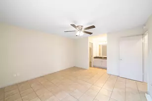 7847 Green Lawn Dr, Houston, TX 77088 - Photo 9