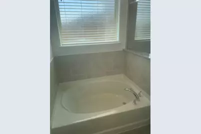 8111 Royal Palm Ct, Fulshear, TX 77441 - Photo 17