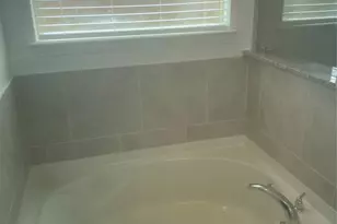 8111 Royal Palm Ct, Fulshear, TX 77441 - Photo 17