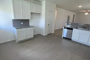 8111 Royal Palm Ct, Fulshear, TX 77441 - Photo 25