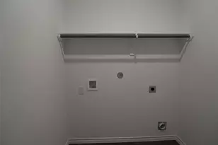 10481 Sugar Ml Dr, Conroe, TX 77306 - Photo 13