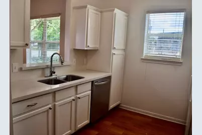 2302 Colorado Street #B, Houston, TX 77007 - Photo 5