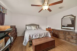 9235 Sharpview Dr, Houston, TX 77036 - Photo 29
