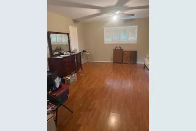 7955 Fawn Terrace Drive, Houston, TX 77071 - Photo 13