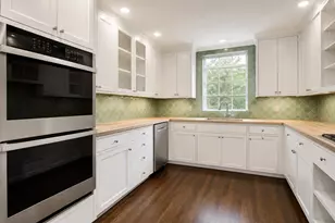 1100 Richmond Ave, Houston, TX 77006 - Photo 9