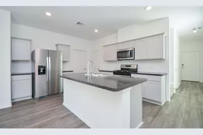 5778 Hampton Valley Dr, Houston, TX 77373 - Photo 13
