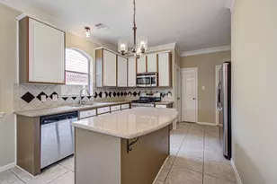 4731 Silverlake Dr, Sugar Land, TX 77479 - Photo 15