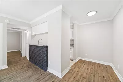 201 Emerson Street #2, Houston, TX 77006 - Photo 5