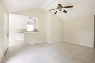 6019 Spellman Rd, Houston, TX 77096 - Photo 9