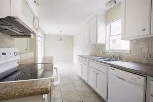 6019 Spellman Rd, Houston, TX 77096 - Photo 11