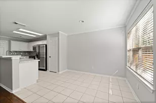 26 Musgrove Pl, The Woodlands, TX 77382 - Photo 13