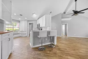 19630 San Gabriel Dr, Houston, TX 77084 - Photo 9