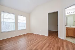 18006 Willow Cliff Ln, Cypress, TX 77433 - Photo 17