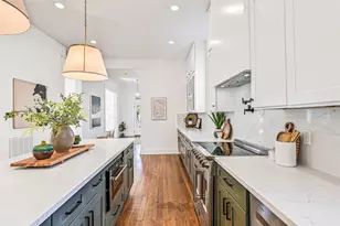 2010 Rosenberg St, Galveston, TX 77550 - Photo 21