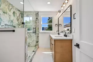 2010 Rosenberg St, Galveston, TX 77550 - Photo 29