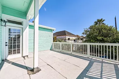 2010 Rosenberg Street, Galveston, TX 77550 - Photo 41