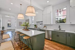 2010 Rosenberg St, Galveston, TX 77550 - Photo 17