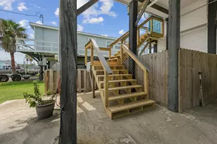 313 Schooner Dr, Freeport, TX 77541 - Photo 21