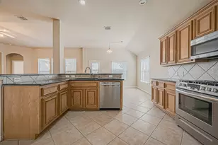 22114 Winter Sky Ln, Richmond, TX 77469 - Photo 5