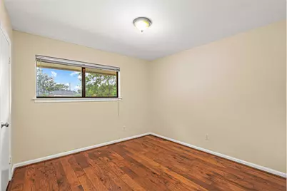 2823 Rockarbor Drive, Houston, TX 77063 - Photo 19