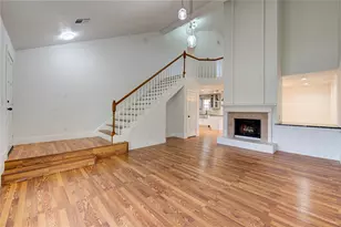 19403 Lake Hollow Ln, Houston, TX 77084 - Photo 5