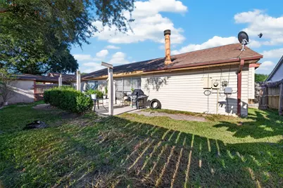 7403 Seminole Street, Baytown, TX 77521 - Photo 33