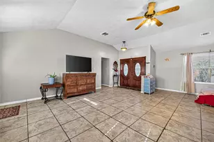 7403 Seminole St, Baytown, TX 77521 - Photo 5