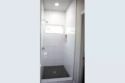 509 Avenue I #A, Conroe, TX 77301 - Photo 7