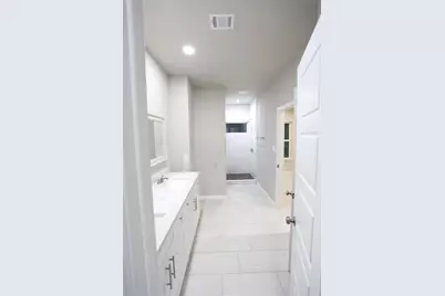 509 Avenue I #A, Conroe, TX 77301 - Photo 17