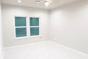 509 Avenue I, Conroe, TX 77301 - Photo 13