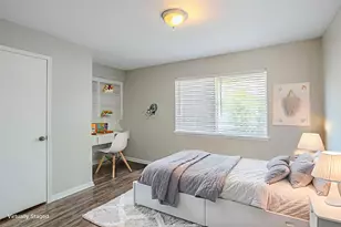 10610 Dunbrook Dr, Houston, TX 77070 - Photo 9