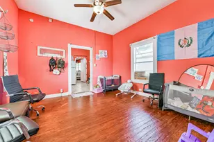 3612 Ave M 1/2, Galveston, TX 77550 - Photo 7