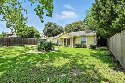 6305 S Rice Avenue, Bellaire, TX 77401 - Photo 3