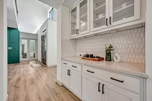 98 Dorado Dr, Friendswood, TX 77546 - Photo 13