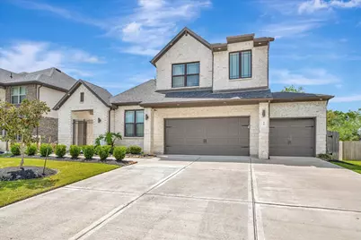 98 Dorado Drive, Friendswood, TX 77546 - Photo 1