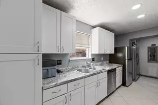 11763 Cliveden Dr, Houston, TX 77066 - Photo 5
