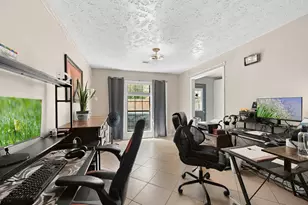 11763 Cliveden Dr, Houston, TX 77066 - Photo 7