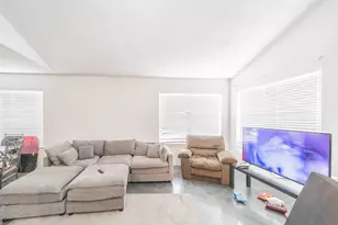 5414 Farley Dr, Houston, TX 77032 - Photo 9