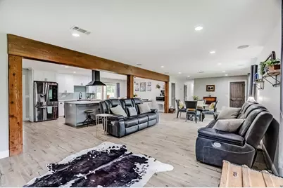 2363 Twin Oaks, Orange, TX 77630 - Photo 9