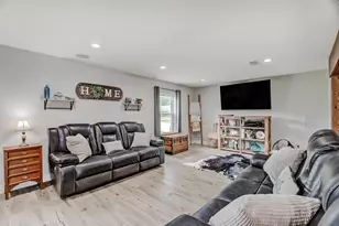 2363 Twin Oaks, Orange, TX 77630 - Photo 7