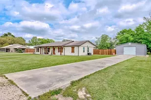 2363 Twin Oaks, Orange, TX 77630 - Photo 3